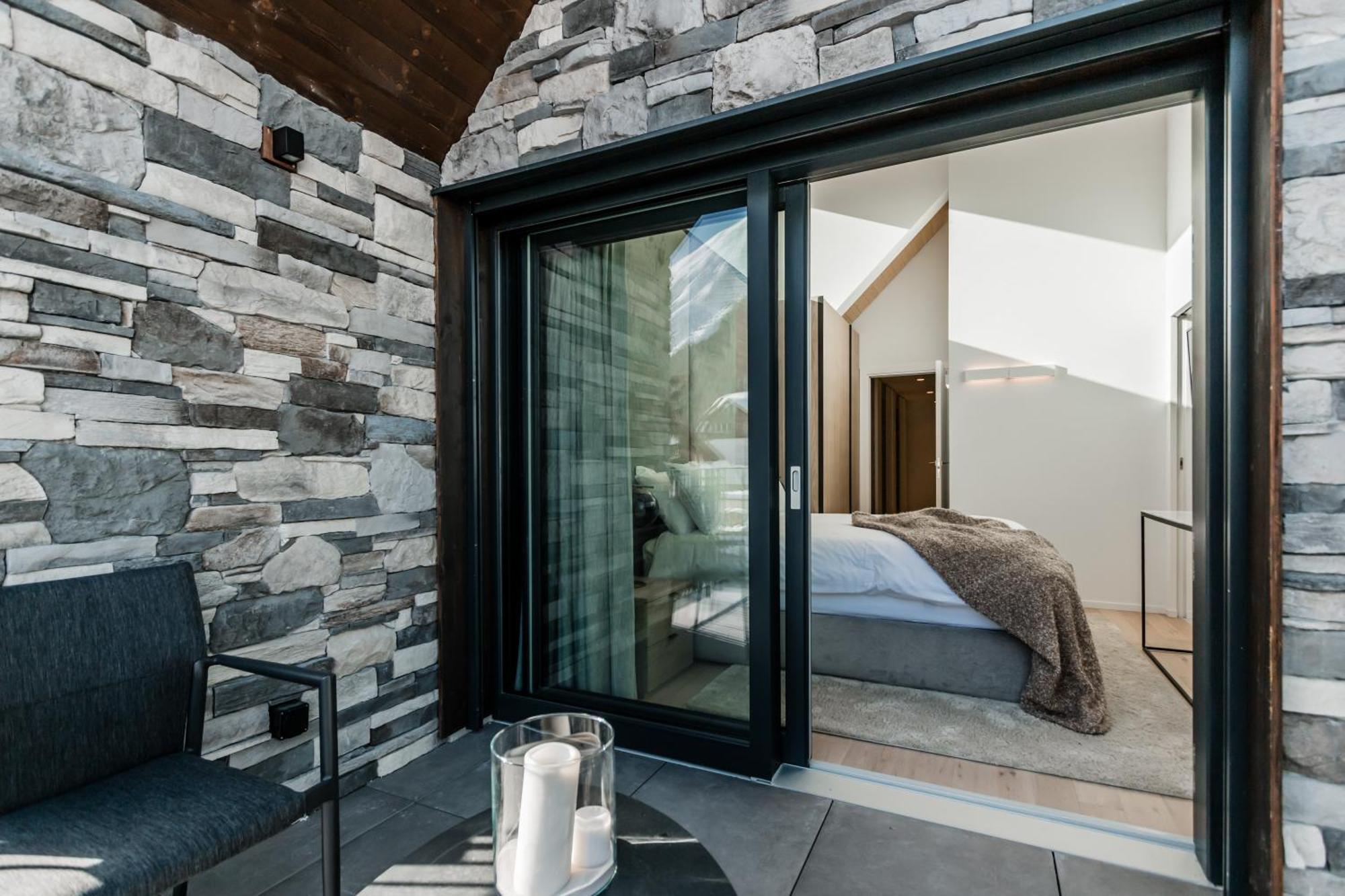 The Base Andermatt Aparthotel Стая снимка