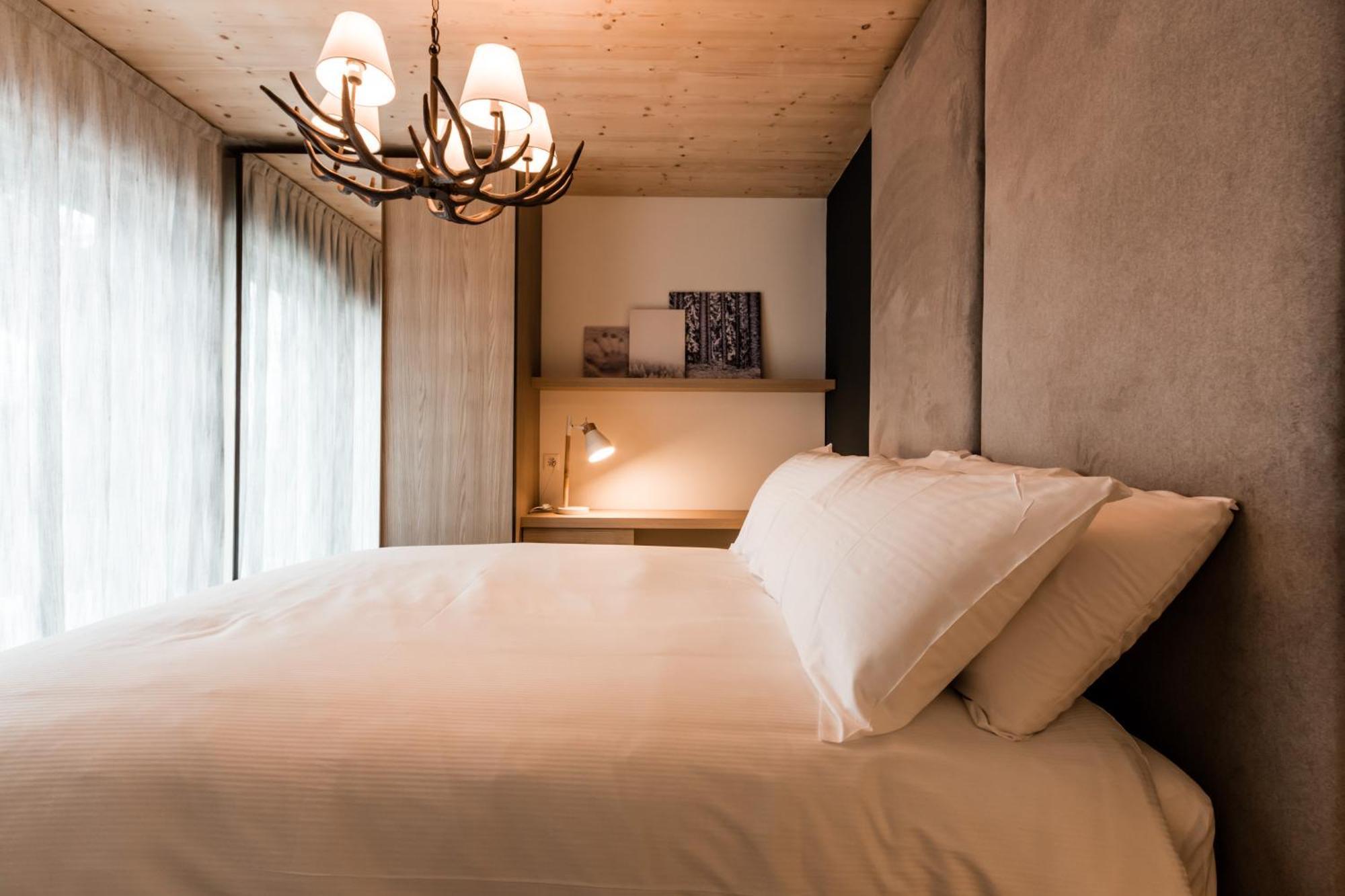 The Base Andermatt Aparthotel Стая снимка